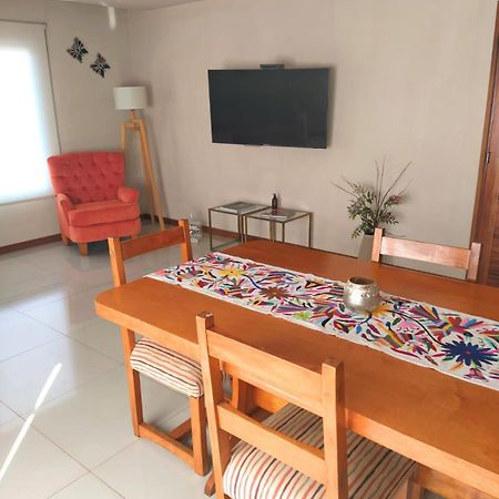 Excelente Departamento - Cataratas Alquiler Temporario ปูแอร์โตอีกวาซู ภายนอก รูปภาพ