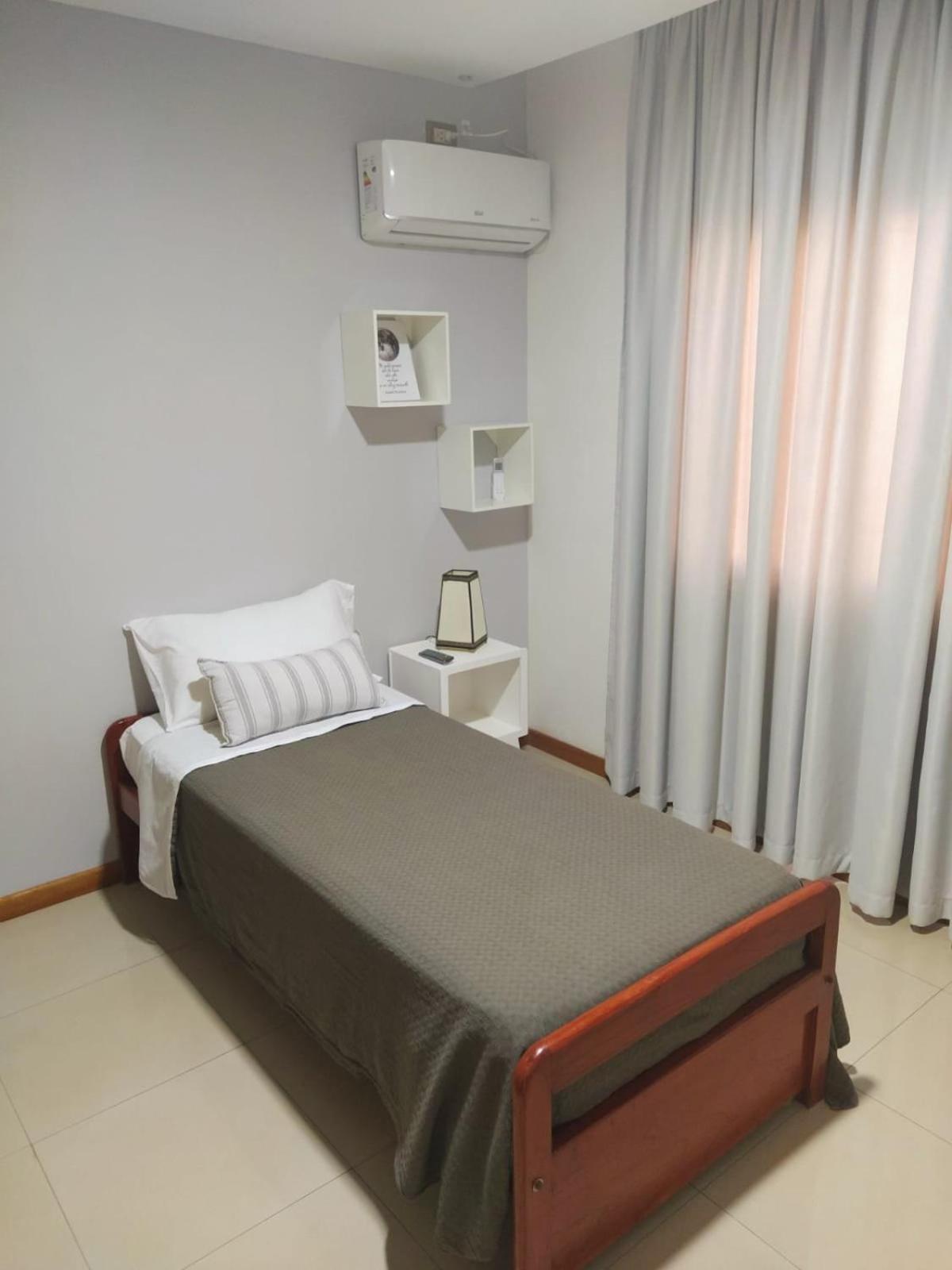 Excelente Departamento - Cataratas Alquiler Temporario ปูแอร์โตอีกวาซู ภายนอก รูปภาพ